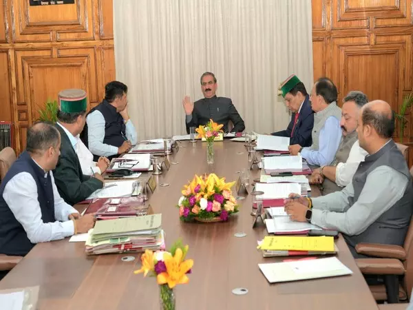 Himachal मंत्रिमंडल ने होमगार्ड स्वयंसेवकों के 700 पद भरने का किया फैसला Himachal मंत्रिमंडल ने होमगार्ड स्वयंसेवकों के 700 पद भरने का किया फैसला