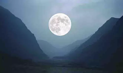 Jyeshtha Purnima 2025:  जानें जून में कब है ज्येष्ठ पूर्णिमा तिथि, पूजा विधि और चंद्रोदय का समय