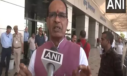 नेहरू की नीतियों के कारण कश्मीर पर Pak का कब्जा है: केंद्रीय मंत्री नेहरू की नीतियों के कारण कश्मीर पर Pak का कब्जा है: केंद्रीय मंत्री