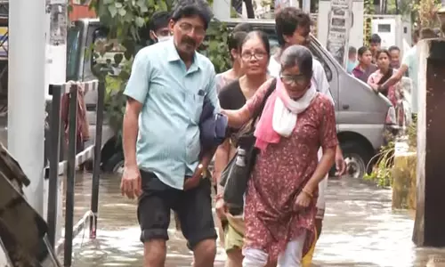 Guwahati में भारी जलभराव से जनजीवन अस्त-व्यस्त