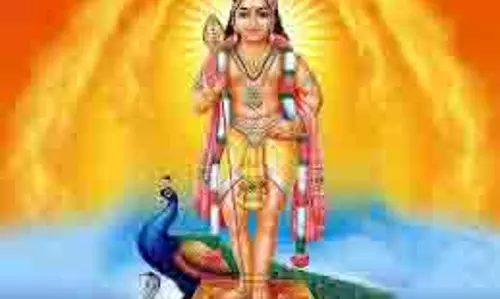 Skanda Shashthi Vrat 2025: स्कंद षष्ठी कल, इस विधि से करें भगवान कार्तिकेय की पूजा, दूर होंगे सभी कष्ट