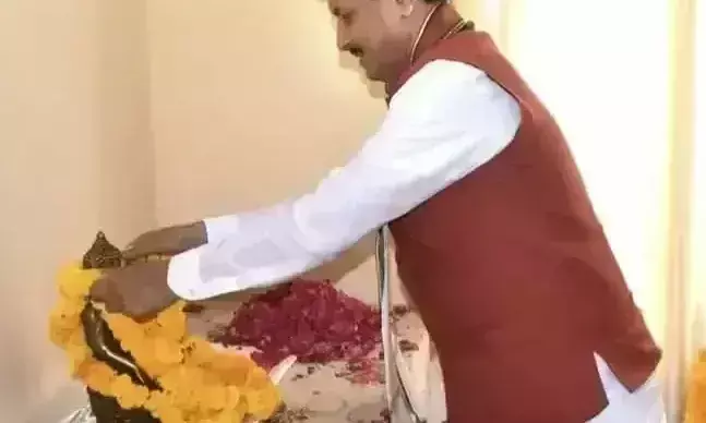 Varanasi: सम्पूर्णानन्द संस्कृत विश्वविद्यालय में लोकमाता अहिल्याबाई को काव्यमय नमन
