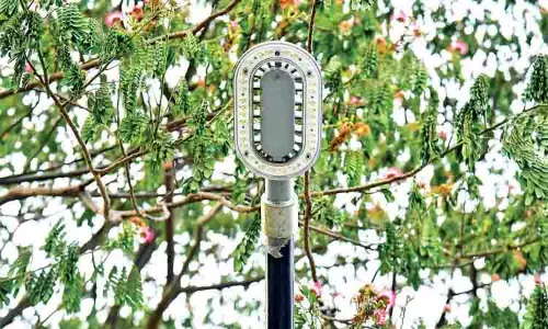 Chennai कॉर्पोरेशन 90 करोड़ रुपये की लागत वाली स्ट्रीट लाइट के लिए टेंडर जारी Chennai कॉर्पोरेशन 90 करोड़ रुपये की लागत वाली स्ट्रीट लाइट के लिए टेंडर जारी