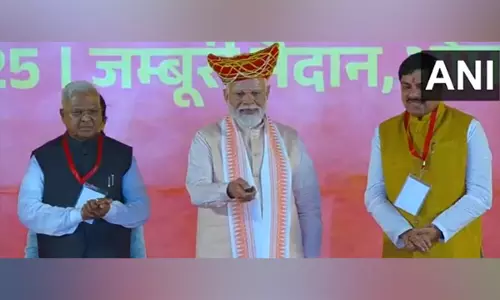 मध्य प्रदेश में सुविधाएं बढ़ाएंगे: PM मोदी ने इंदौर मेट्रो और सतना, दतिया में हवाई अड्डों का किया उद्घाटन