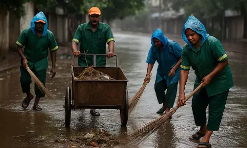 नगरपालिका कर्मचारियों की हड़ताल समाप्त: शहर में 480 टन कचरा एकत्र हुआ नगरपालिका कर्मचारियों की हड़ताल समाप्त: शहर में 480 टन कचरा एकत्र हुआ