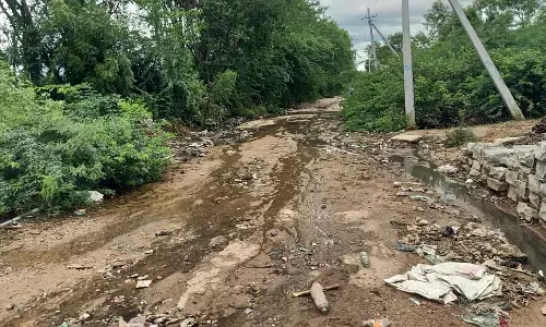 Karnataka : सड़कें नालियों में तब्दील