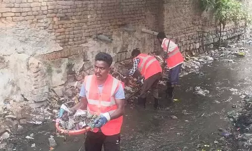 Karnataka : महानगर पालिका ने राजा नहर की सफाई का बीड़ा उठाया Karnataka : महानगर पालिका ने राजा नहर की सफाई का बीड़ा उठाया