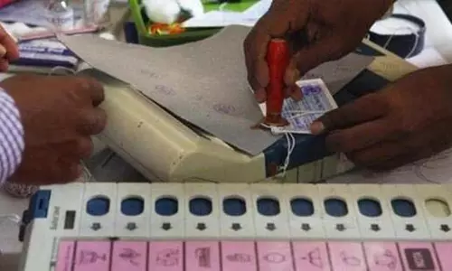 Ludhiana: AAP और कांग्रेस पर चुनाव नियम तोड़ने का आरोप