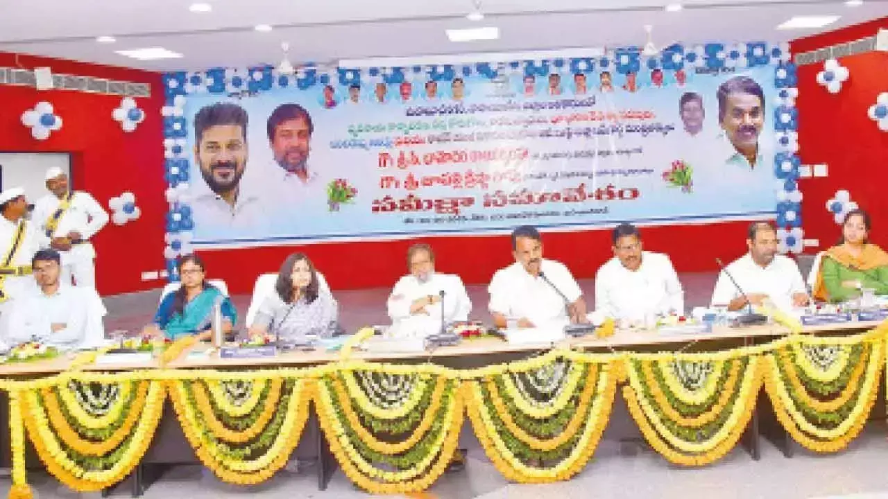 Rajanarasimha ने नकली बीज बेचने वालों के खिलाफ कानूनी कार्रवाई का आह्वान किया