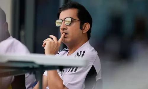 वो सिर्फ नकारते हैं— अय्यर पर भड़के गंभीर वो सिर्फ नकारते हैं— अय्यर पर भड़के गंभीर