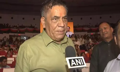 रेखा गुप्ता की इच्छाशक्ति ने दिल्ली की प्रगति का स्पष्ट मार्ग प्रशस्त किया मोहन सिंह बिष्ट रेखा गुप्ता की इच्छाशक्ति ने दिल्ली की प्रगति का स्पष्ट मार्ग प्रशस्त किया मोहन सिंह बिष्ट