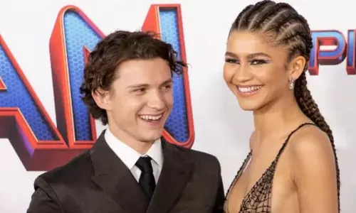 शादी की तारीख आगे बढ़ी,Tom-Zendaya का फोकस करियर पर शादी की तारीख आगे बढ़ी,Tom-Zendaya का फोकस करियर पर