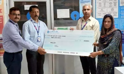 SBI ने PMJJBY का दावा पंचारी में नामित व्यक्ति को सौंपा