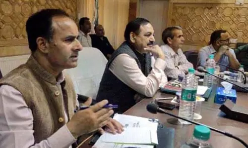 Jammu: स्कूल शिक्षा सचिव ने छात्र-केंद्रित सुधारों पर जोर दिया