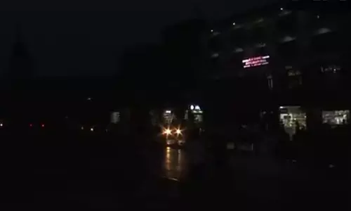 J&K: श्रीनगर के लाल चौक, डोडा में ब्लैकआउट मॉक ड्रिल की गई; सायरन बजाया गया