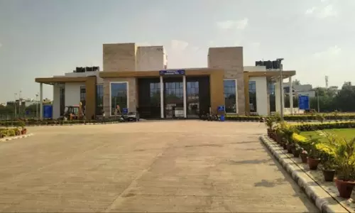 Dwarka में बनेगा दिल्ली का पहला इंटरनेशनल आइस स्केटिंग रिंक Dwarka में बनेगा दिल्ली का पहला इंटरनेशनल आइस स्केटिंग रिंक