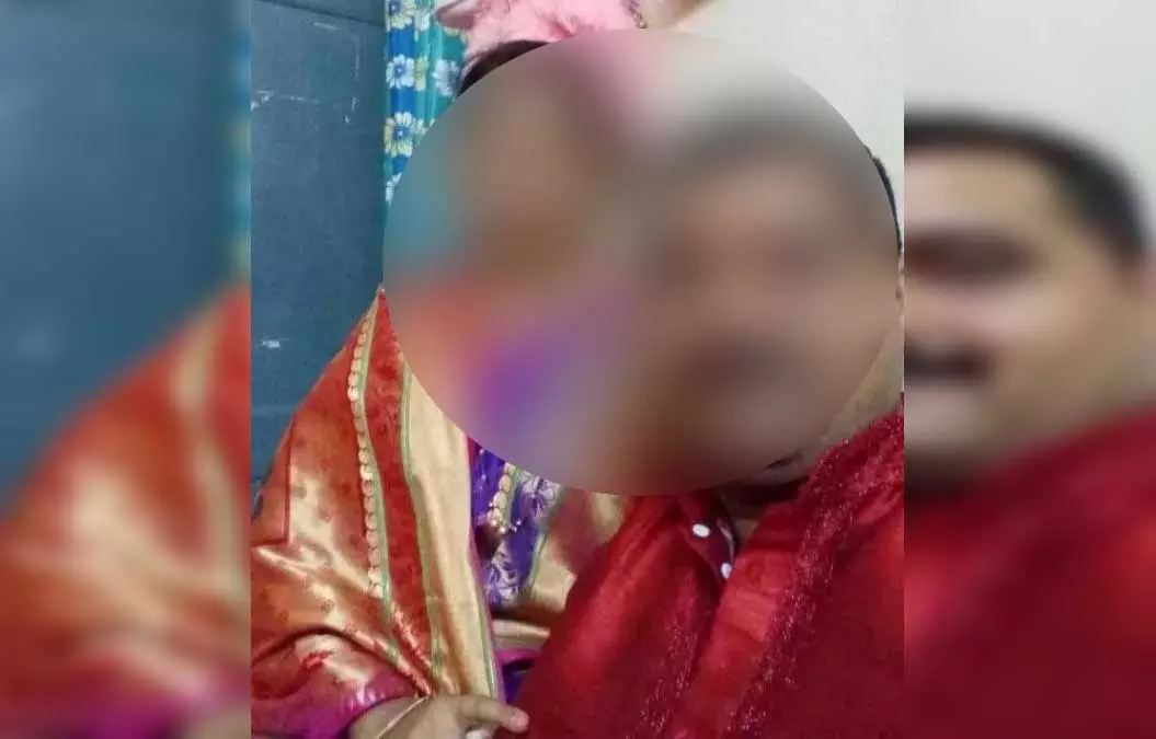 पति ने प्रेमिका के साथ मिलकर पत्नी को इंजेक्शन देकर बेरहमी से मौत के घाट उतारा पति ने प्रेमिका के साथ मिलकर पत्नी को इंजेक्शन देकर बेरहमी से मौत के घाट उतारा