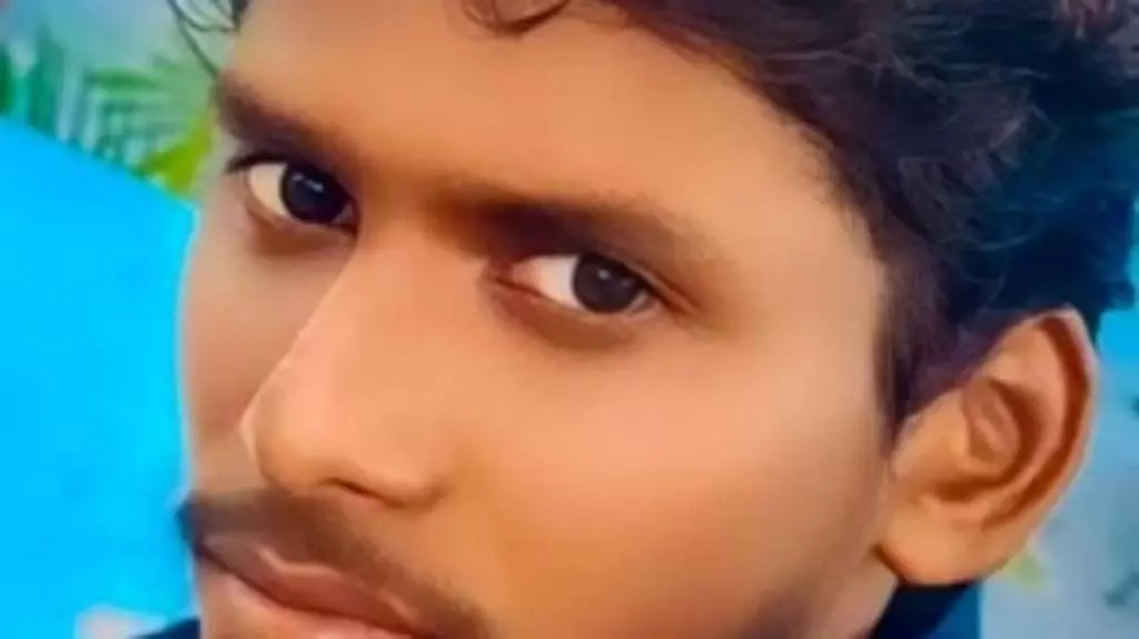 Tamil Nadu : कोरोना से संक्रमित एक युवक की सलेम सरकारी अस्पताल में मौत हो गई Tamil Nadu : कोरोना से संक्रमित एक युवक की सलेम सरकारी अस्पताल में मौत हो गई