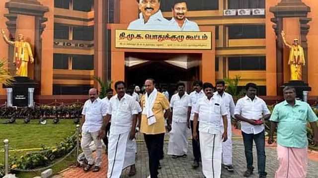 मदुरै में आज DMK राज्य महासमिति की बैठक: मुख्यमंत्री भाग लेंगे मदुरै में आज DMK राज्य महासमिति की बैठक: मुख्यमंत्री भाग लेंगे