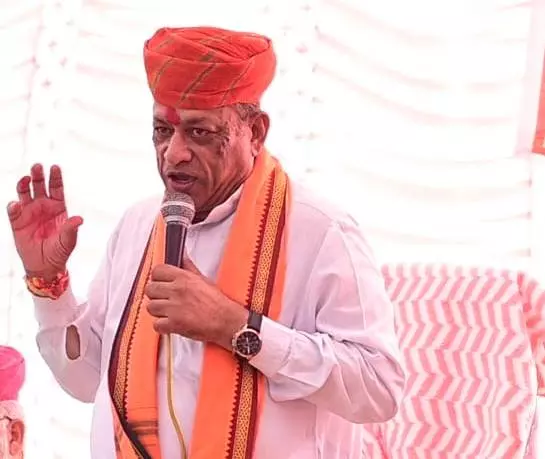 Jaipur : प्रदेश की हर ग्राम पंचायत में खुलेगा पशु चिकित्सालय— पशुपालन मंत्री Jaipur : प्रदेश की हर ग्राम पंचायत में खुलेगा पशु चिकित्सालय— पशुपालन मंत्री