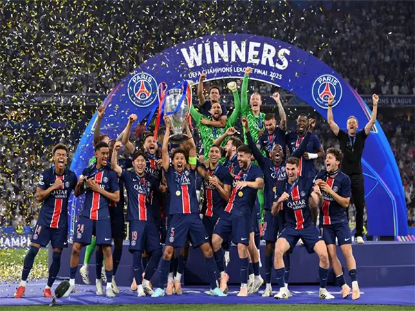 यूईएफए चैंपियंस लीग: PSG ने ऐतिहासिक पहली खिताबी जीत दर्ज की, इंटर मिलान को 5-0 से हराया यूईएफए चैंपियंस लीग: PSG ने ऐतिहासिक पहली खिताबी जीत दर्ज की, इंटर मिलान को 5-0 से हराया