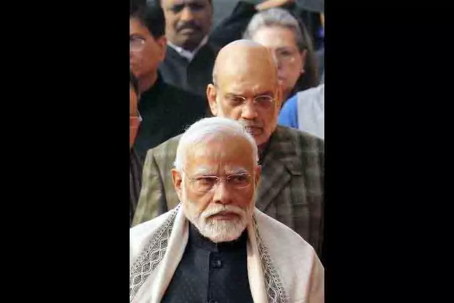 ऑपरेशन सिंदूर के साथ मोदी ने अपनी दबंग छवि वापस पाई और RSS का समर्थन वापस पाया ऑपरेशन सिंदूर के साथ मोदी ने अपनी दबंग छवि वापस पाई और RSS का समर्थन वापस पाया