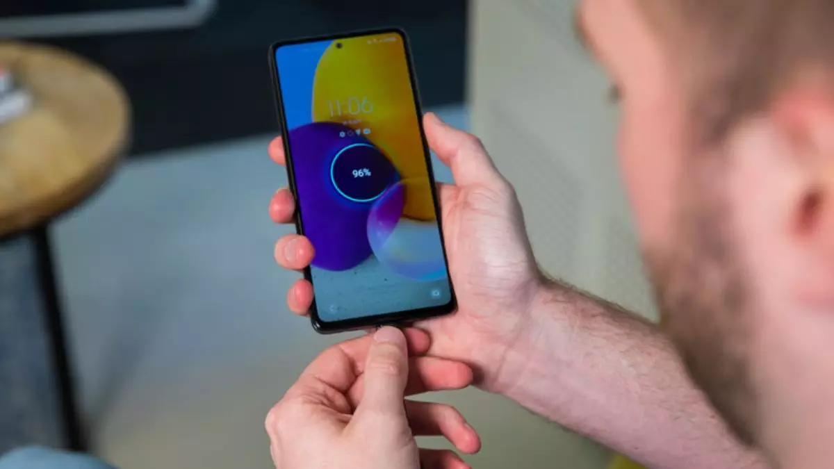 Smartphone की स्लो स्पीड से परेशान? ये ट्रिक बनाएगी सुपरफास्ट Smartphone की स्लो स्पीड से परेशान? ये ट्रिक बनाएगी सुपरफास्ट