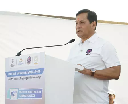 समुद्री संबंधों को मजबूत करने के लिए सर्बानंद सोनोवाल नॉर्वे, डेनमार्क का दौरा करेंगे समुद्री संबंधों को मजबूत करने के लिए सर्बानंद सोनोवाल नॉर्वे, डेनमार्क का दौरा करेंगे