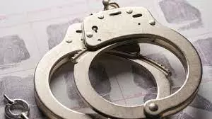 Bareilly पुलिस की कार्रवाई, ऑनलाइन ठगी करने वाले गैंग के 5 सदस्य गिरफ्तार Bareilly पुलिस की कार्रवाई, ऑनलाइन ठगी करने वाले गैंग के 5 सदस्य गिरफ्तार