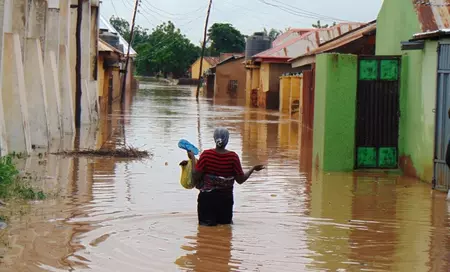 Nigeria: बाढ़ से मरने वालों की संख्या बढ़कर 151 हुई Nigeria: बाढ़ से मरने वालों की संख्या बढ़कर 151 हुई