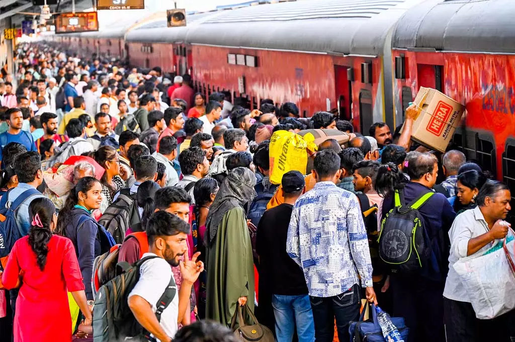 लोगों की दशकों पुरानी आजादी की मांग पूरी नहीं हुई; क्या रेलवे विभाग इसे प्रदान करेगा लोगों की दशकों पुरानी आजादी की मांग पूरी नहीं हुई; क्या रेलवे विभाग इसे प्रदान करेगा