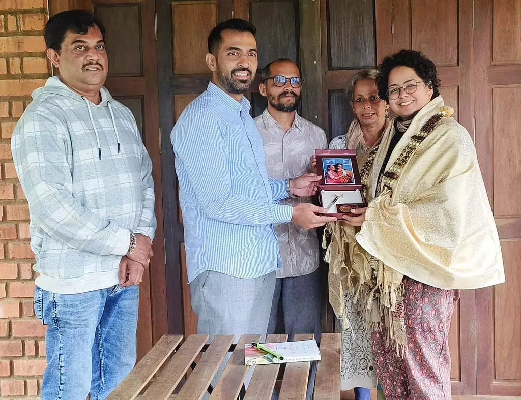 | Booker Prize: सरकार ने लेखिका दीपभस्ती को हरसंभव सहायता प्रदान की | Booker Prize: सरकार ने लेखिका दीपभस्ती को हरसंभव सहायता प्रदान की