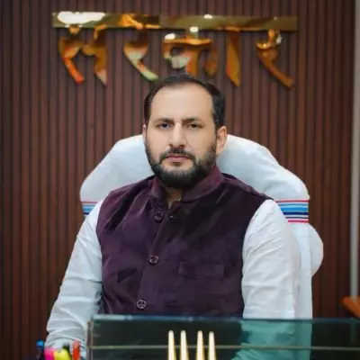लालू परिवार में सिर्फ तेजप्रताप यादव प्रतिभाशाली: नीरज कुमार सिंह बबलू लालू परिवार में सिर्फ तेजप्रताप यादव प्रतिभाशाली: नीरज कुमार सिंह बबलू