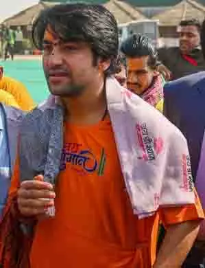 Dheerendra Shastri ने ईद-उल-अजहा पर पशु बलि का विरोध किया Dheerendra Shastri ने ईद-उल-अजहा पर पशु बलि का विरोध किया