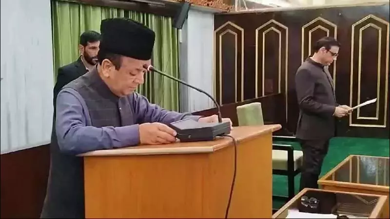 Jammu: स्पीकर कल सदन की समितियों के कामकाज पर चर्चा करेंगे Jammu: स्पीकर कल सदन की समितियों के कामकाज पर चर्चा करेंगे