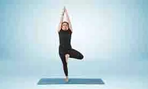 Health: दिल को स्वस्थ रखते हैं ये 3 योगासन, ये है करने का तरीका Health: दिल को स्वस्थ रखते हैं ये 3 योगासन, ये है करने का तरीका