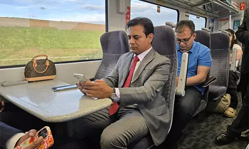 ट्रेन से कोवेंट्री से लंदन: Telangana MLA KTR ने मोटरवे की कठिन यात्रा को मात दी
