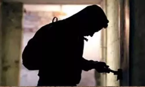 Ranchi के अशोक नगर में झारखंड पुलिस की एडीजी के घर चोरी Ranchi के अशोक नगर में झारखंड पुलिस की एडीजी के घर चोरी
