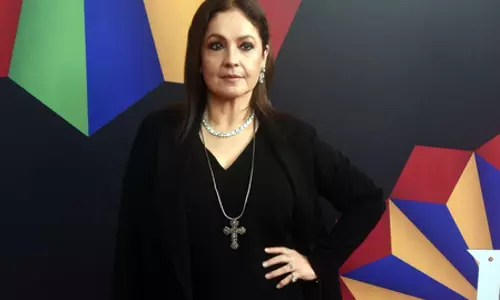 निर्देशन पर जो मैं ज्ञान देती हूं, वह मेरा नहीं बल्कि राज खोसला का है: पूजा भट्ट निर्देशन पर जो मैं ज्ञान देती हूं, वह मेरा नहीं बल्कि राज खोसला का है: पूजा भट्ट
