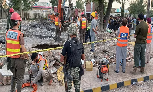 Bannu में निर्माणाधीन बचाव केंद्र में विस्फोट