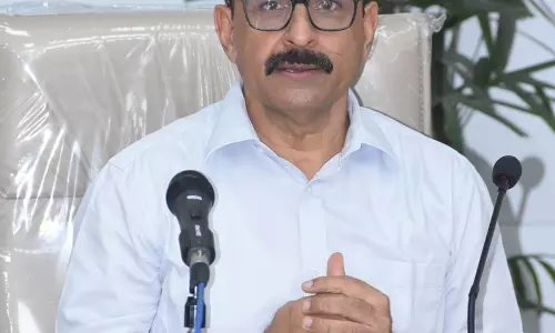 सहायता समूह, व्यायाम और आहार से नशे की लत से छुटकारा पाने में मदद मिलती है DC सहायता समूह, व्यायाम और आहार से नशे की लत से छुटकारा पाने में मदद मिलती है DC