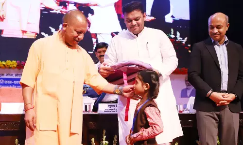 Moradabad: मुख्यमंत्री योगी 10वीं, 12वीं की परीक्षा में प्रदेश में टॉप करने वाले पांच बच्चों को सम्मानित करेंगे Moradabad: मुख्यमंत्री योगी 10वीं, 12वीं की परीक्षा में प्रदेश में टॉप करने वाले पांच बच्चों को सम्मानित करेंगे