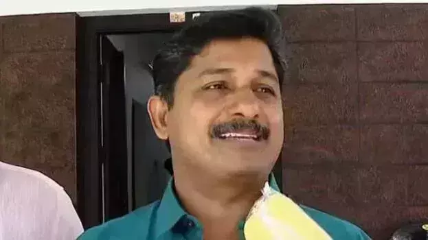 Kerala : नीलांबुर में भाजपा उम्मीदवार को यूडीएफ का समर्थन? एम स्वराज ने कसा तंज