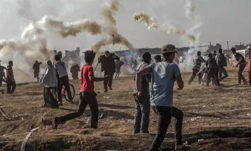 Gaza में सहायता केंद्र जाते समय 21 नागरिकों की मौत Gaza में सहायता केंद्र जाते समय 21 नागरिकों की मौत