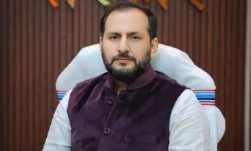 लालू परिवार में सिर्फ तेजप्रताप यादव प्रतिभाशाली: नीरज कुमार सिंह बबलू लालू परिवार में सिर्फ तेजप्रताप यादव प्रतिभाशाली: नीरज कुमार सिंह बबलू