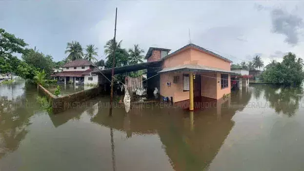 Kerala : अगले चार दिनों तक भारी बारिश की संभावना; नदियों के पास बाढ़ की चेतावनी