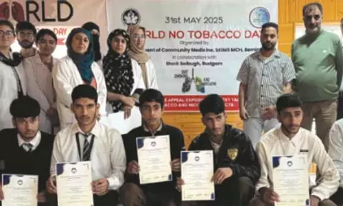 SKIMS मेडिकल कॉलेज बेमिना ने छात्रों के लिए तंबाकू जागरूकता सत्र आयोजित किया