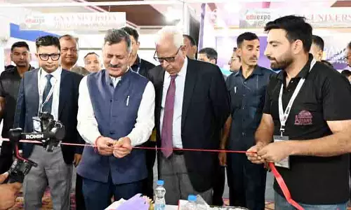 Himachal: विद्यार्थियों से सही करियर चुनकर समाज की सेवा करने का आह्वान किया