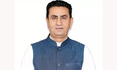 राजीव जसरोटिया J&K विधानसभा में भाजपा के मुख्य सचेतक नियुक्त राजीव जसरोटिया J&K विधानसभा में भाजपा के मुख्य सचेतक नियुक्त