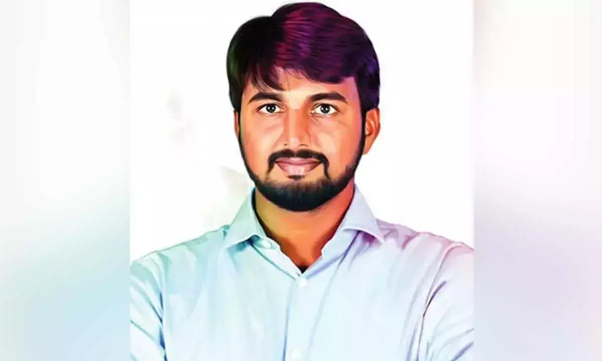 YSRCP ने युवा विंग के लिए नया क्षेत्रीय प्रमुख नियुक्त किया YSRCP ने युवा विंग के लिए नया क्षेत्रीय प्रमुख नियुक्त किया